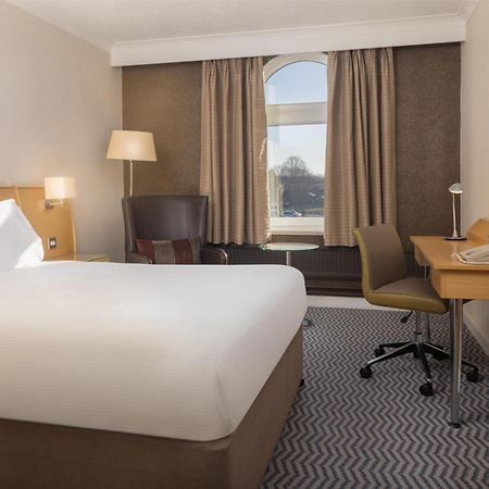 Hilton York Hotel Exterior photo