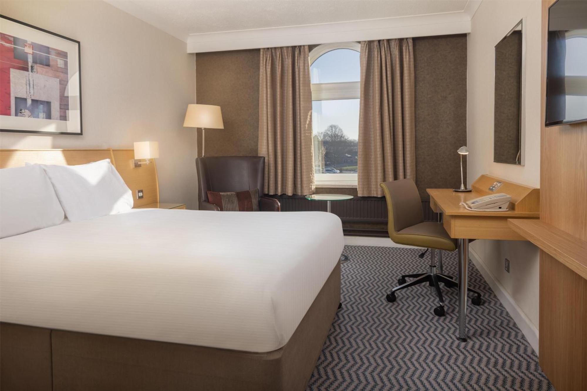 Hilton York Hotel Exterior photo